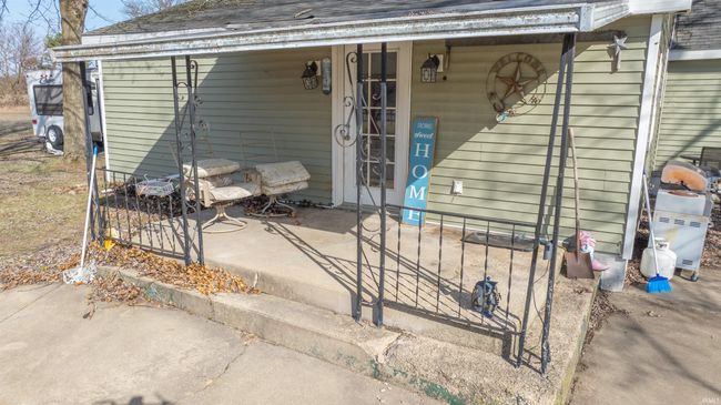 9315 E 150 N, House other with 3 bedrooms, 2 bathrooms and null parking in Grovertown IN | Image 8