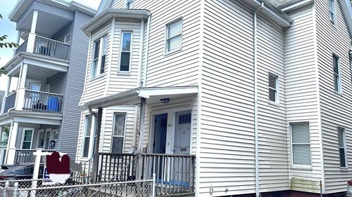 400 Medford St, Somerville, MA, 02145-3821 | Card Image