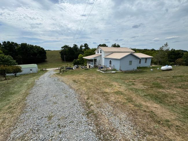 2076 Bald Hill Rd, Home with 5 bedrooms, 1 bathrooms and null parking in Hillsboro KY | Image 38