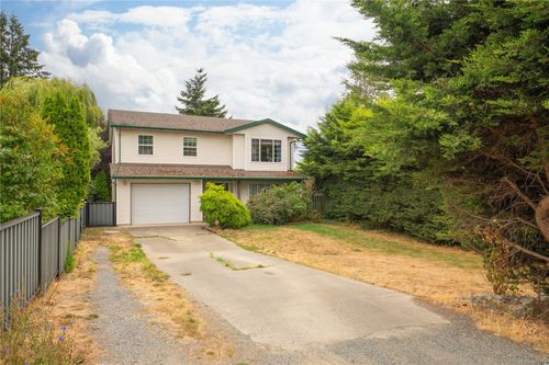 640 Railway Ave, Nanaimo, BC, V9R4K9 | Card Image