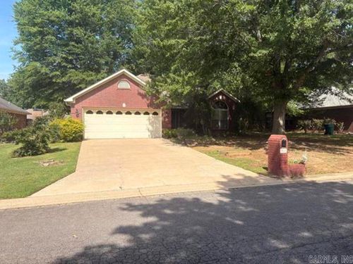 2125 Sprucewood Dr, Conway, AR, 72032-3155 | Card Image