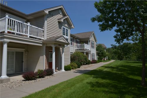 906 Farmstead Ct, Churchville, NY, 14428-9463 | Card Image