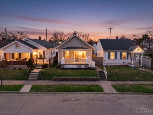 1303 Campbell Ave, Hamilton, OH, 45011-3521 | Card Image