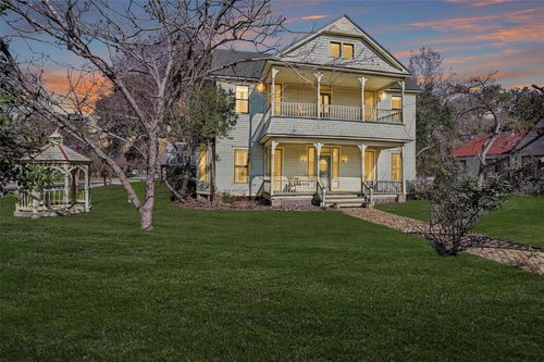 311 E Colorado St, La Grange, TX, 78945-2245 | Card Image