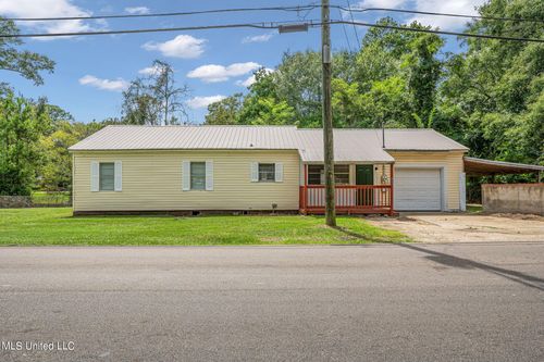 313 S 19th Avenue, Hattiesburg, MS, 39401 | Card Image