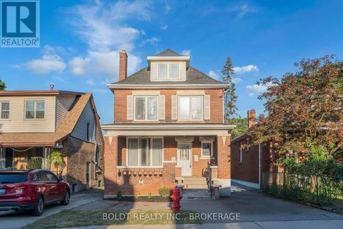 209 Rosslyn Ave S, Hamilton, ON, L8M3J6 | Card Image