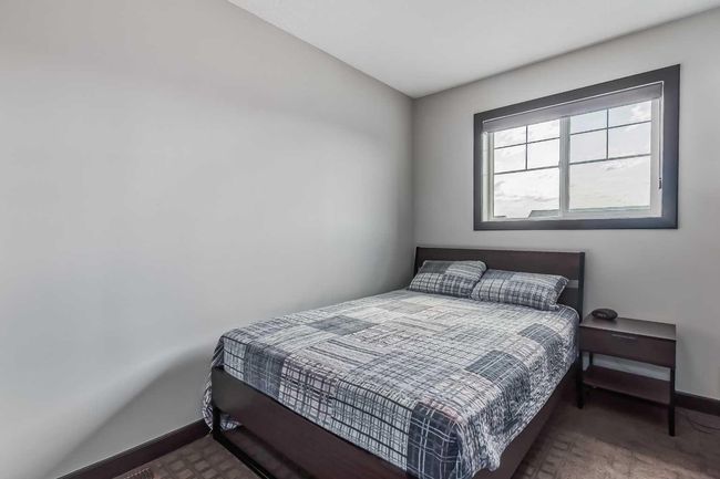 275 Pantego Lane Nw, Home with 3 bedrooms, 2 bathrooms and 2 parking in Calgary AB | Image 14