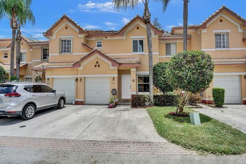 8657 Sw 22nd Ct, Miramar, FL, 33025-2040 | Card Image