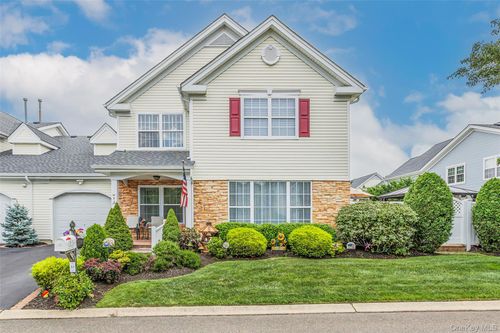 84 Kate Cir, Middle Island, NY, 11953-2691 | Card Image
