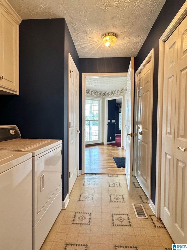 2400 County Road 56, House other with 4 bedrooms, 3 bathrooms and null parking in Wedowee AL | Image 11