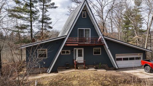 N4221 Oakland Drive, Farmington, WI, 54981 | Card Image