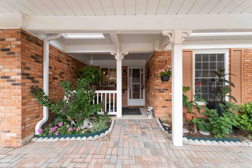 4156 Beechnut Crt, Vineland, ON, L0R2C0 | Card Image