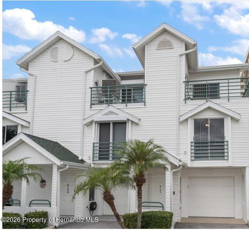 105-320 Island Way, Clearwater Beach, FL, 33767-2179 | Card Image