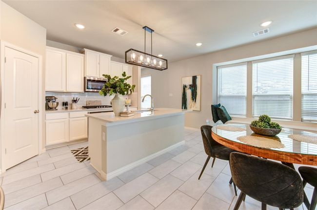 17715 White Lightning Way, House other with 3 bedrooms, 3 bathrooms and 2 parking in Spring TX | Image 6