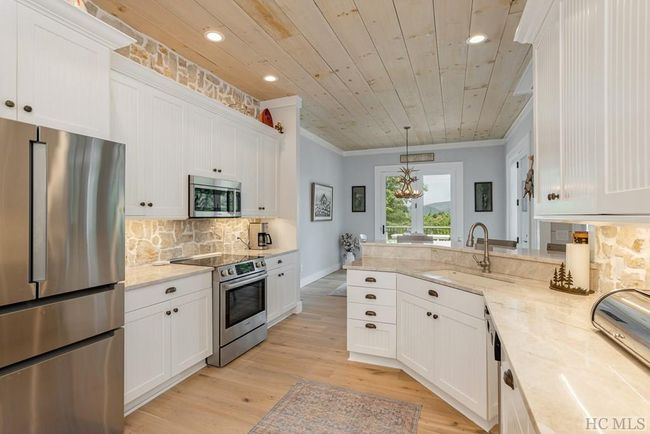 74 Wildberry Ln, House other with 4 bedrooms, 4 bathrooms and null parking in Cullowhee NC | Image 29