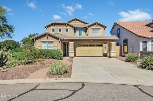 566 W Love Rd, San Tan Valley, AZ, 85143-4808 | Card Image