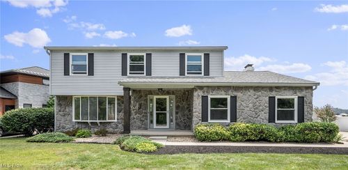 843 Nautilus Trl, Aurora, OH, 44202-8903 | Card Image