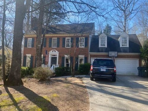 1005 New Dover Rd, Apex, NC, 27502-8956 | Card Image