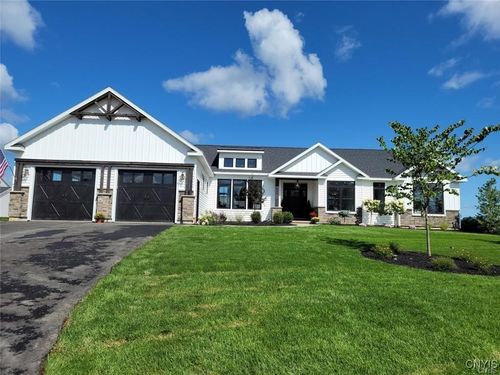 243 Beckett'S Lane, Onondaga, NY, 13215 | Card Image