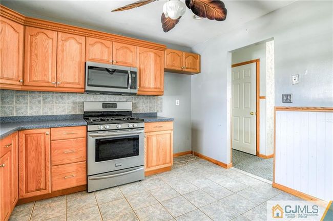 130 6 Th St, House other with 4 bedrooms, 2 bathrooms and null parking in Middlesex NJ | Image 16