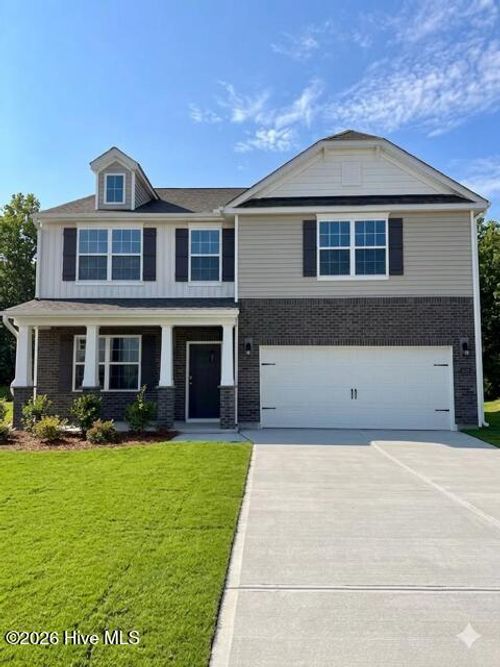1095 Shoreline Dr, Vass, NC, 28394-6800 | Card Image