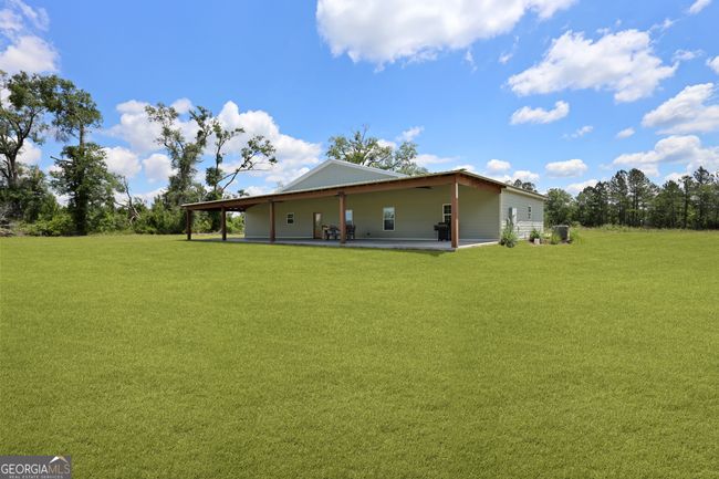 2460 Thornton Rd, House other with 2 bedrooms, 3 bathrooms and null parking in Patterson GA | Image 5