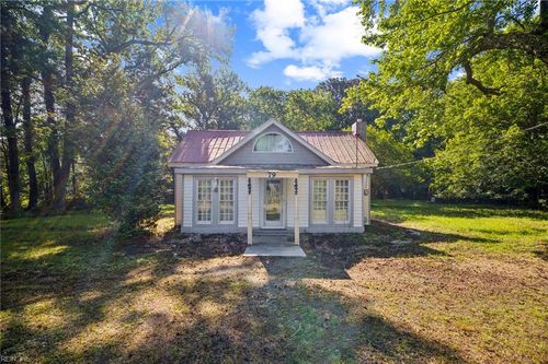 79 Gwynnsville Rd, Hudgins, VA, 23076-2179 | Card Image