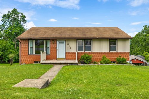 816 Rutherford St, STAUNTON, VA, 24401-5049 | Card Image