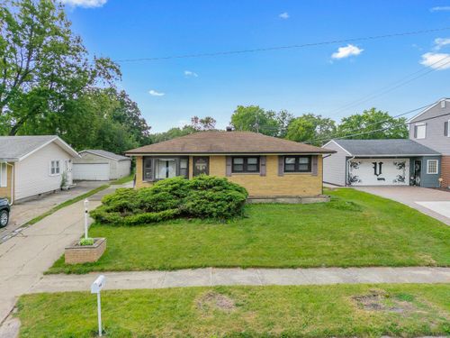 827 E 52nd Avenue, Merrillville, IN, 46410 | Card Image