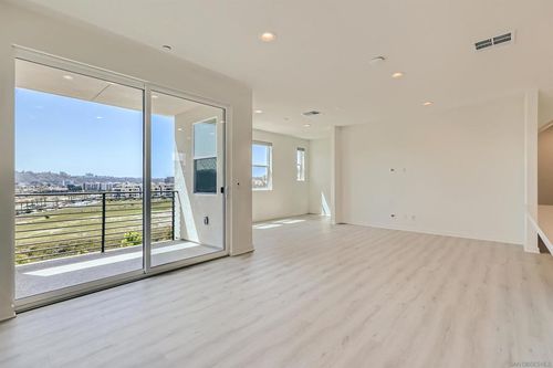3051 Marquee Way, San Diego, CA, 92108-5182 | Card Image