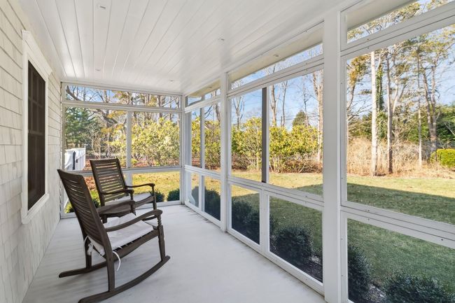 View of sunroom | Image 10