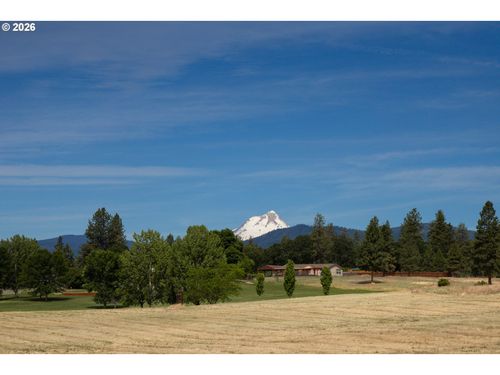 10 S County Rd, Tygh Valley, OR, 97063-9749 | Card Image