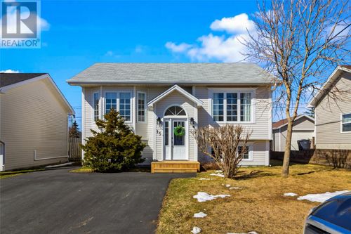 15 Tiverton St, Paradise, NL, A1L1W1 | Card Image