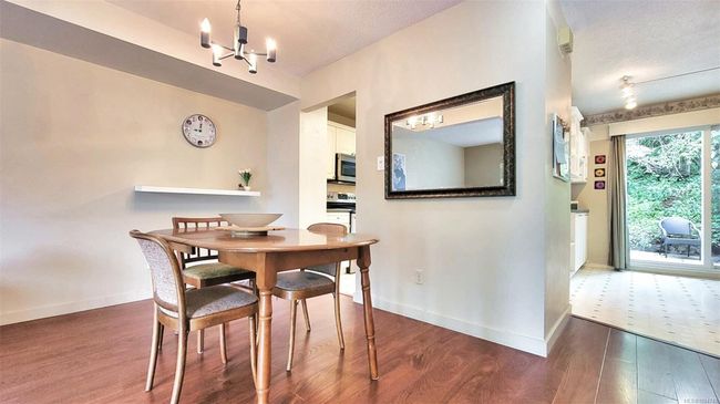 Full Dining room | Image 11