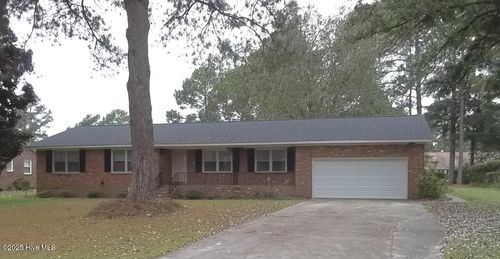 302 Lee St, Greenville, NC, 27858-8655 | Card Image
