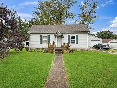 619 W 26th St, Higginsville, MO, 64037-1805 | Card Image