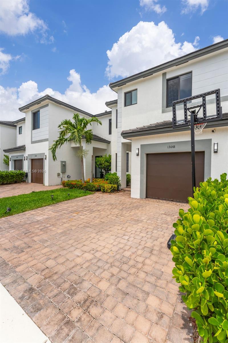 Residential in Miami 4