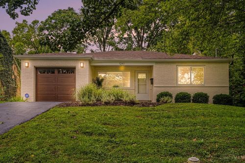 1261 Wayside Pl, Cincinnati, OH, 45230 | Card Image