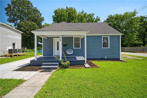 712 Maryland Ave, Hampton, VA, 23661-2347 | Card Image