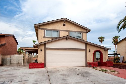 3576 Malafia Cir, Las Vegas, NV, 89103-1215 | Card Image