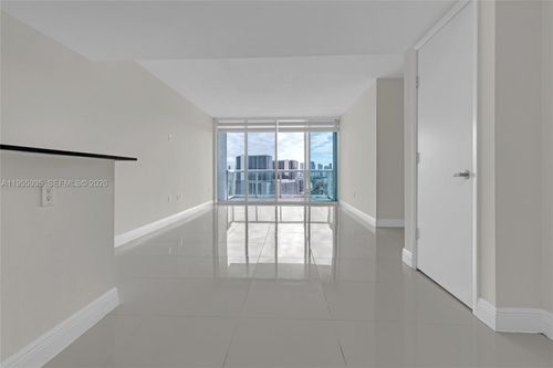 unit-2209-1861 Nw South River Dr, Miami, FL, 33125-2751 | Card Image