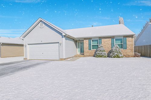 2 Danbury Ct, Lake In The Hills, IL, 60156-6360 | Card Image