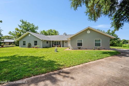 1980 London Town Ln, Titusville, FL, 32796-4126 | Card Image