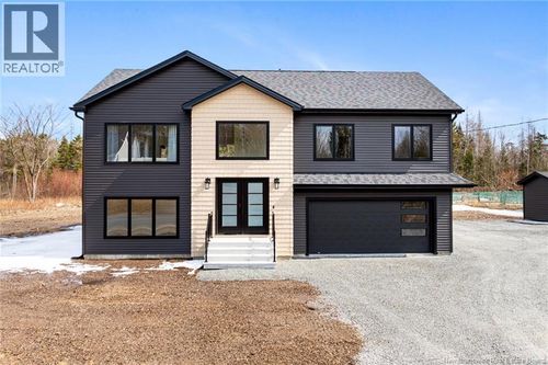 22 Clara Dr, Killarney Road, NB, E3A9L5 | Card Image