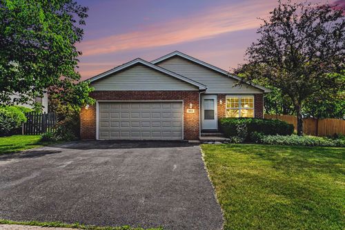 944 Premrose Ct, Romeoville, IL, 60446-4193 | Card Image