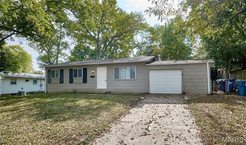 20 Ville Teresa Ct, Hazelwood, MO, 63042-1623 | Card Image