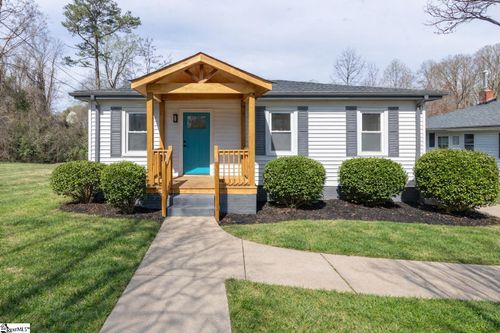 111 Tuskegee Ave, Greenville, SC, 29607-2052 | Card Image
