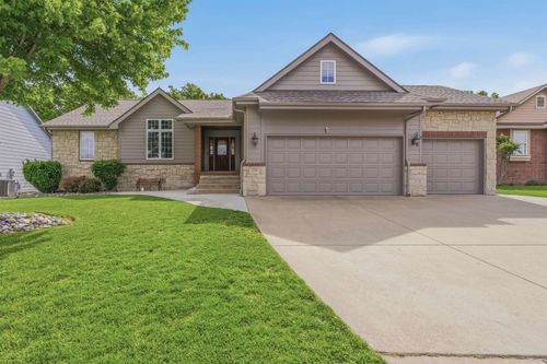 534 N Stonetree Pl, Andover, KS, 67002-7538 | Card Image