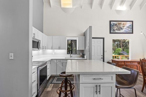 11-3827 5th St, VOLCANO, HI, 96785 | Card Image