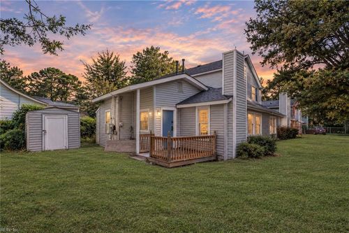 320 Mary Street, Hampton, VA, 23664 | Card Image